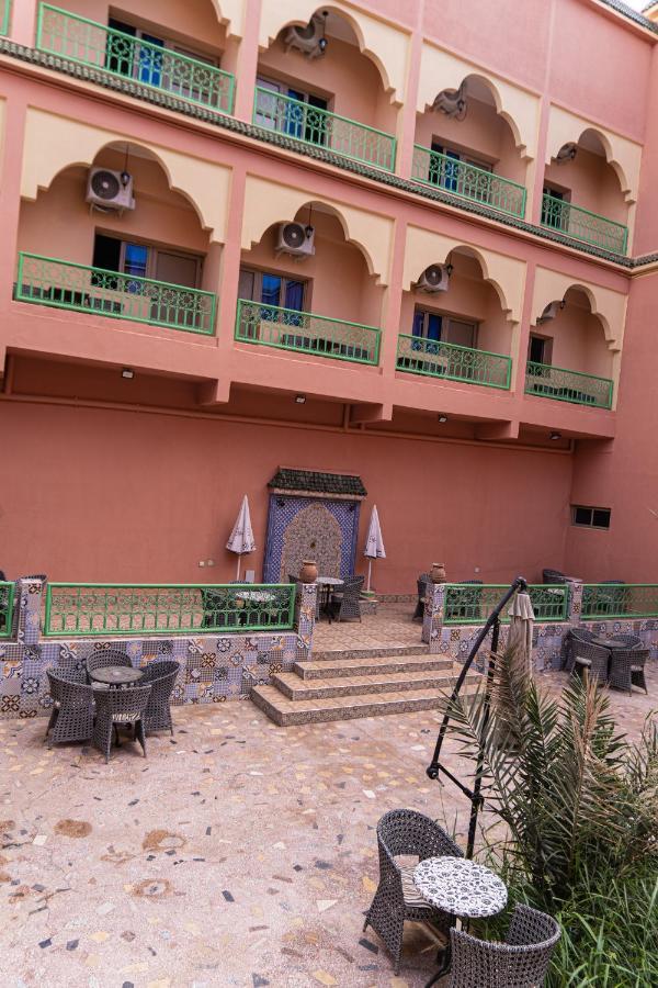 Hotel La Vallee Des Kasbahs Chez Ilyas Tinghir Exterior photo